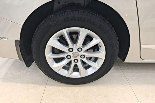 Buick GL8 2017, 103900 км, за 16970 USD - фото 14