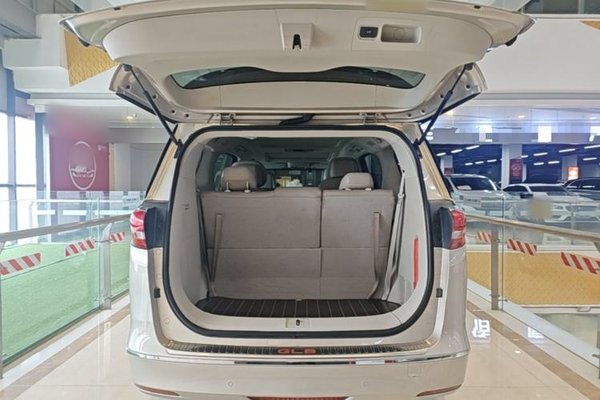 Buick GL8 2017, 103900 км, за 16970 USD - фото 25