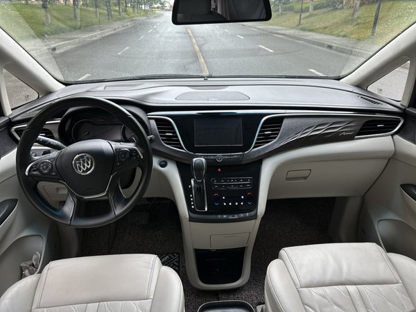 Buick GL8 2017, 102900 км, за 22357 USD - фото 20