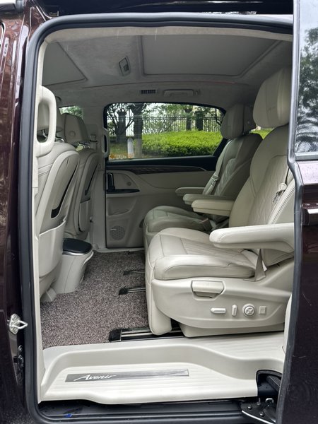 Buick GL8 2017, 102900 км, за 22357 USD - фото 18
