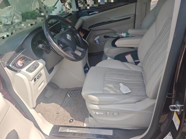 Buick GL8 2017, 102900 км, за 22357 USD - фото 13
