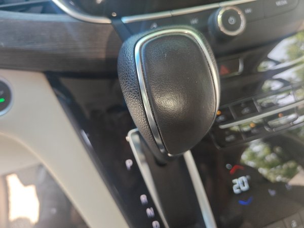 Buick GL8 2017, 102900 км, за 22357 USD - фото 12