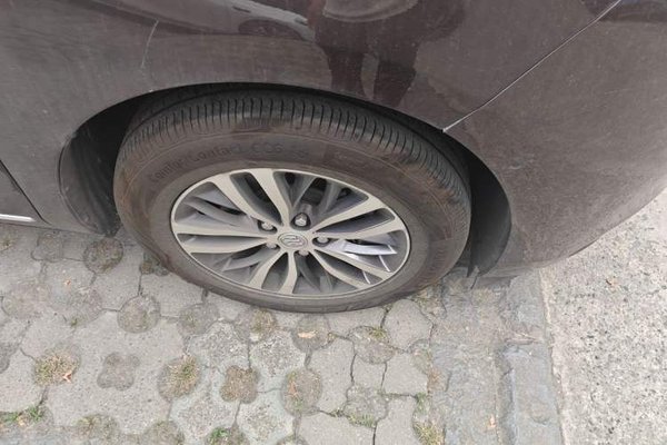 Buick GL8 2017, 132200 км, за 19124 USD - фото 8