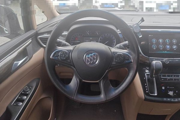 Buick GL8 2017, 132200 км, за 19124 USD - фото 9