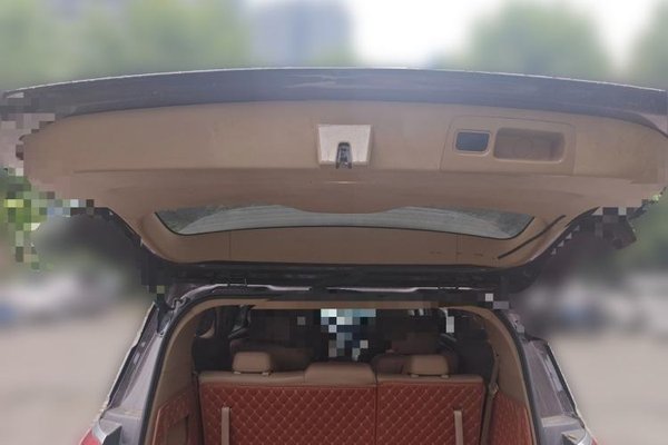 Buick GL8 2017, 132200 км, за 19124 USD - фото 16