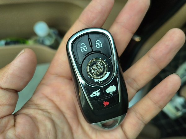 Buick GL8 2017, 172700 км, за 16015 USD - фото 9