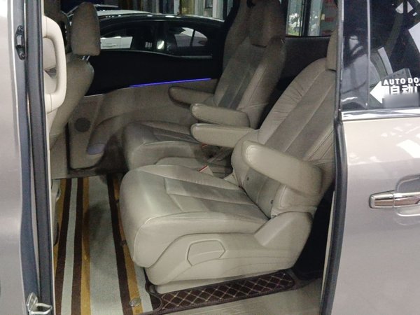 Buick GL8 2017, 133100 км, за 11113 USD - фото 20