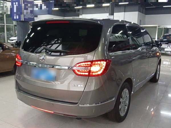 Buick GL8 2017, 133100 км, за 11113 USD - фото 6