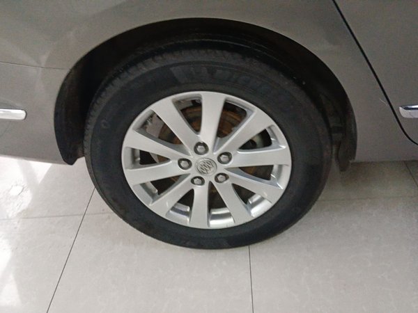 Buick GL8 2017, 133100 км, за 11113 USD - фото 10
