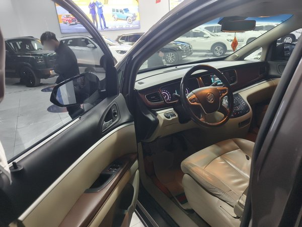 Buick GL8 2017, 137400 км, за 13720 USD - фото 18