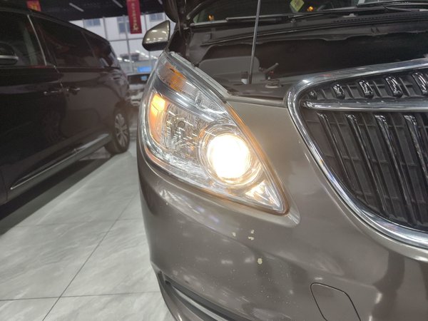 Buick GL8 2017, 137400 км, за 13720 USD - фото 6