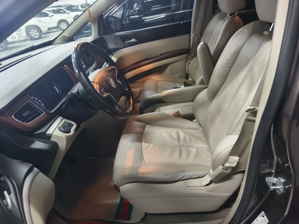 Buick GL8 2017, 137400 км, за 13720 USD - фото 12