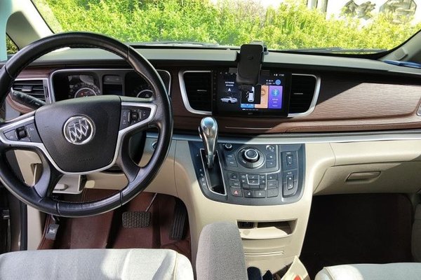 Buick GL8 2017, 69600 км, за 12969 USD - фото 18