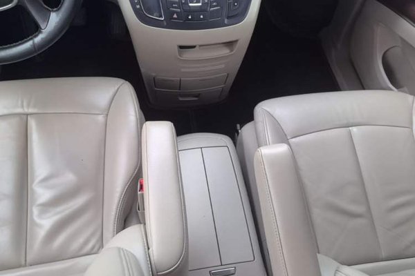 Buick GL8 2018, 110100 км, за 12498 USD - фото 16