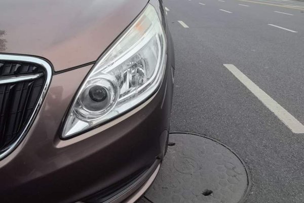 Buick GL8 2018, 110100 км, за 12498 USD - фото 8
