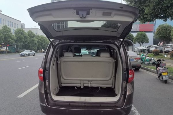 Buick GL8 2018, 110100 км, за 12498 USD - фото 22