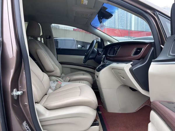 Buick GL8 2018, 120400 км, за 13164 USD - фото 16