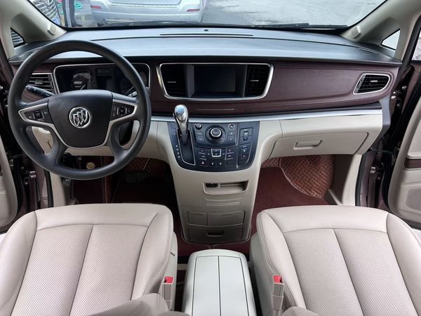 Buick GL8 2018, 120400 км, за 13164 USD - фото 25