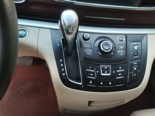 Buick GL8 2018, 120400 км, за 13164 USD - фото 20