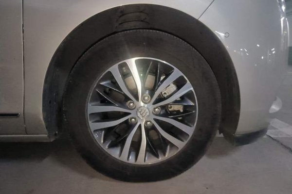 Buick GL8 2018, 137100 км, за 20604 USD - фото 8