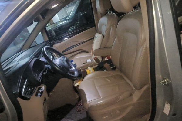 Buick GL8 2018, 137100 км, за 20604 USD - фото 14