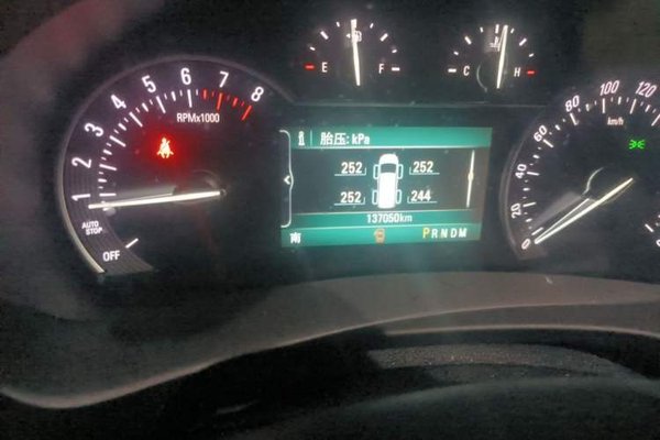 Buick GL8 2018, 137100 км, за 20604 USD - фото 11