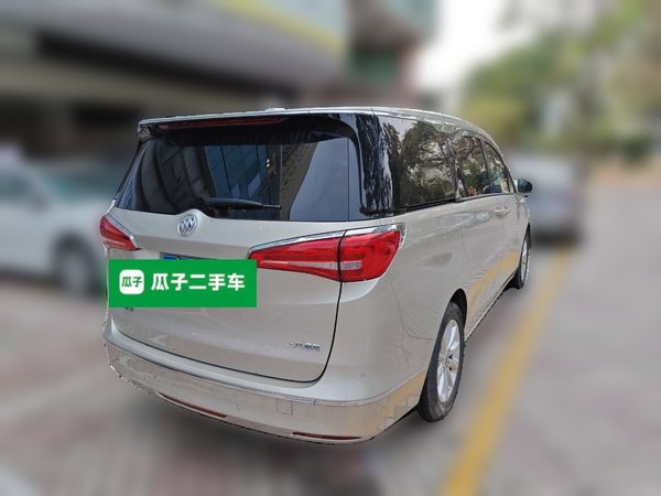 Buick GL8 2018, 34700 км, за 23459 USD - фото 8