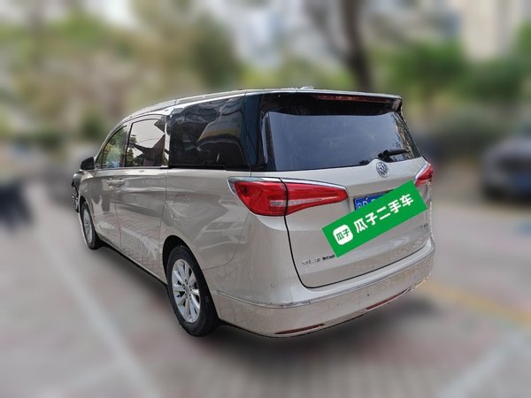 Buick GL8 2018, 34700 км, за 23459 USD