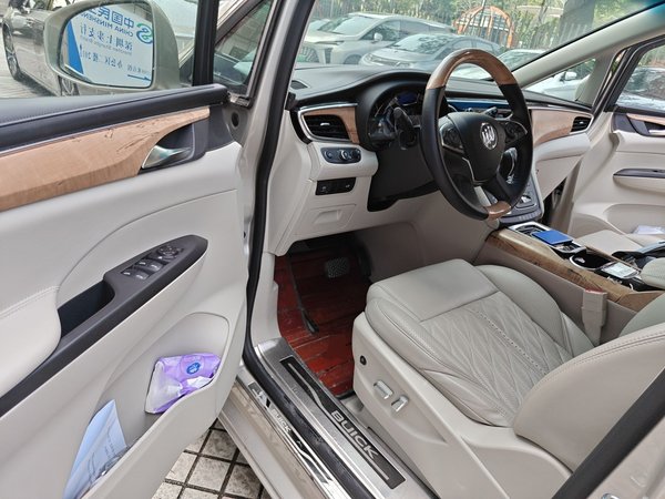 Buick GL8 2018, 34700 км, за 23459 USD - фото 16