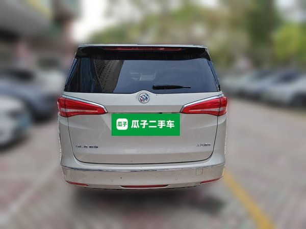 Buick GL8 2018, 34700 км, за 23459 USD - фото 7