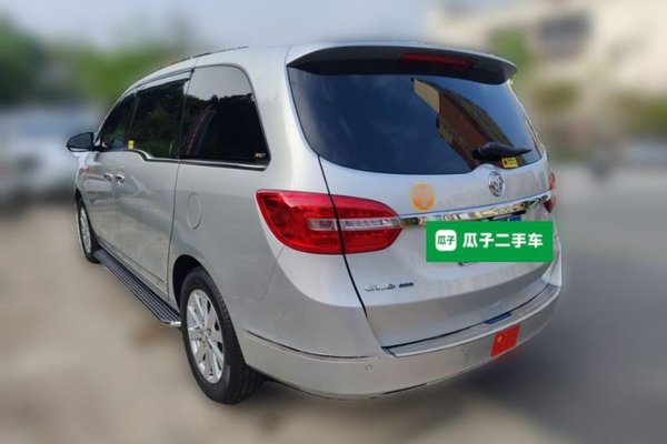 Buick GL8 2018, 56700 км, за 12959 USD