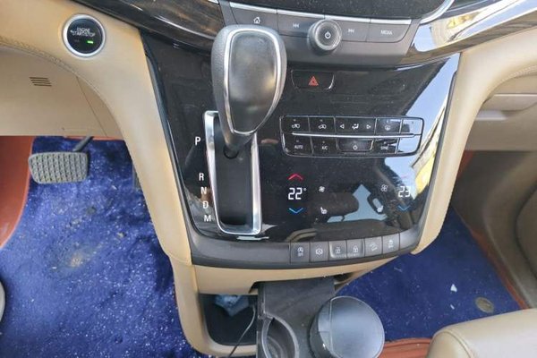 Buick GL8 2018, за 16778 USD - фото 15