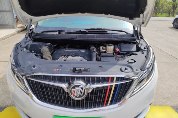 Buick GL8 2018, 49200 км, за 24007 USD - фото 21