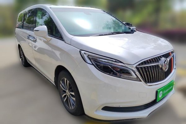 Buick GL8 2018, 49200 км, за 24007 USD