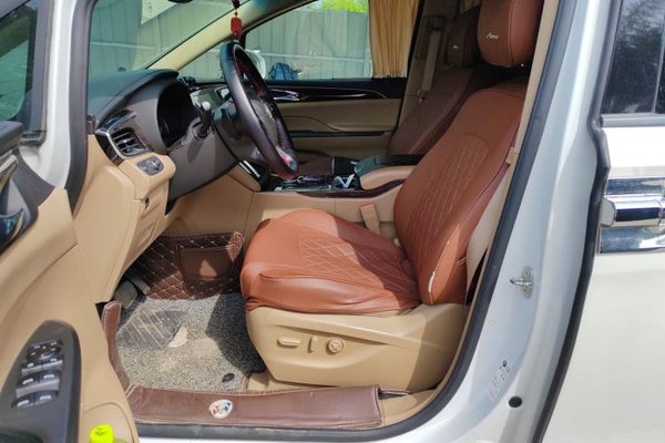 Buick GL8 2018, 49200 км, за 24007 USD - фото 14