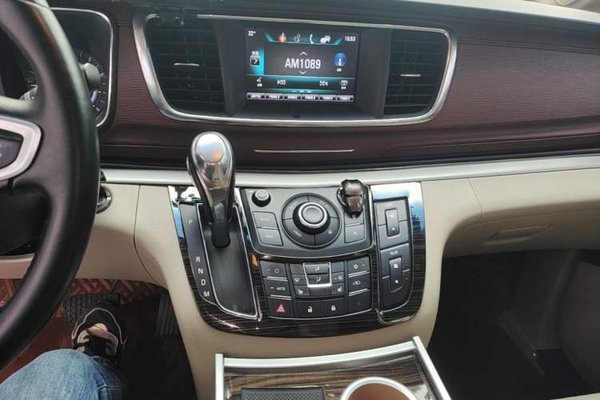 Buick GL8 2018, 57800 км, за 13633 USD - фото 21