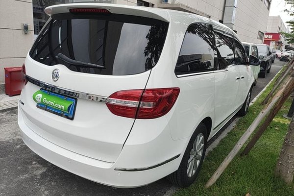 Buick GL8 2018, 57800 км, за 13633 USD - фото 6