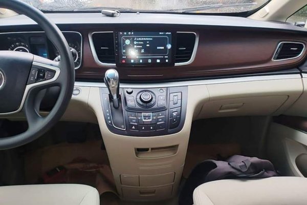 Buick GL8 2018, 78400 км, за 15383 USD - фото 26