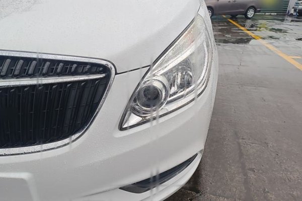 Buick GL8 2018, 78400 км, за 15383 USD - фото 19