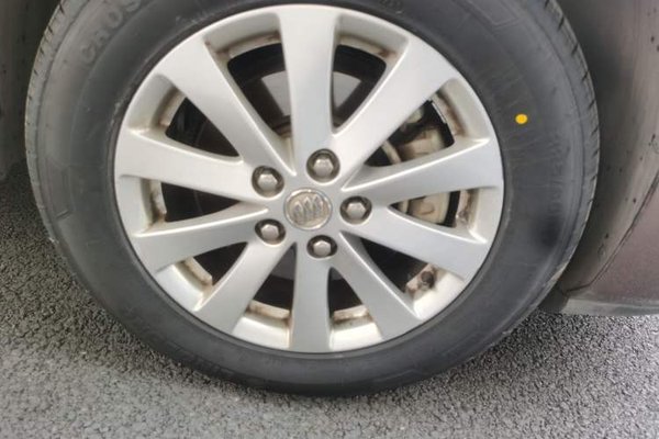 Buick GL8 2018, 174200 км, за 12187 USD - фото 8