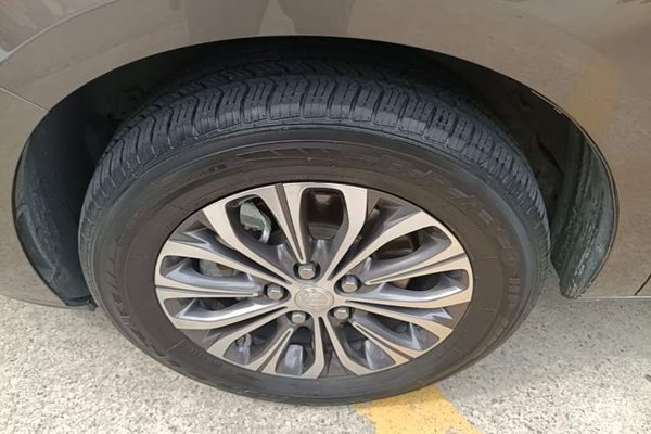 Buick GL8 2020, 107300 км, за 16035 USD - фото 9