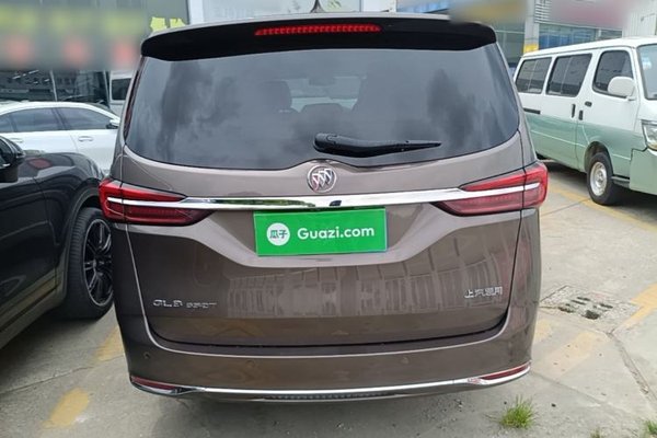 Buick GL8 2020, 107300 км, за 16035 USD - фото 6