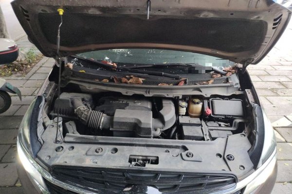Buick GL8 2020, 142300 км, за 14417 USD - фото 21