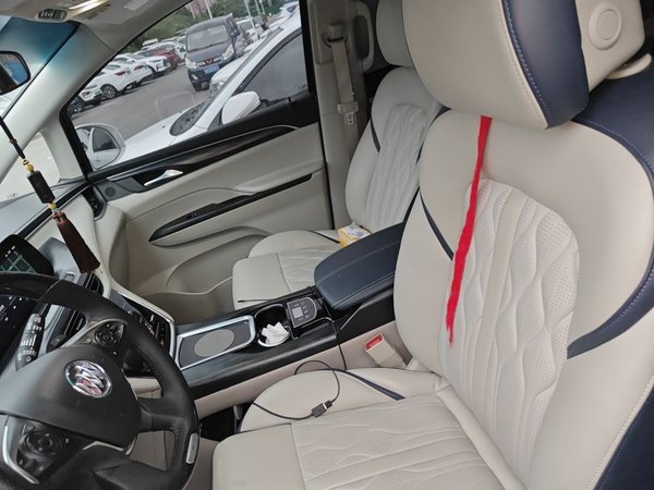 Buick GL8 2020, 59600 км, за 22601 USD - фото 16