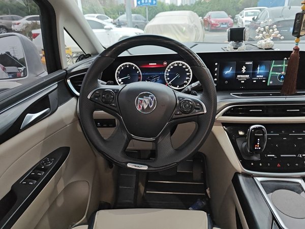 Buick GL8 2020, 59600 км, за 22601 USD - фото 11