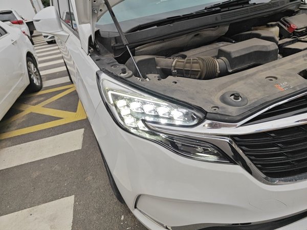 Buick GL8 2020, 59600 км, за 22601 USD - фото 7