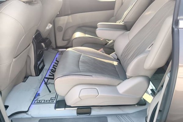 Buick GL8 2021, 79600 км, за 17575 USD - фото 18