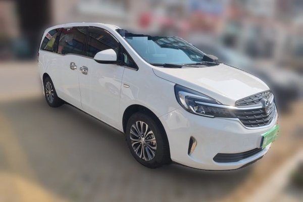 Buick GL8 2021, 101199 км, за 15076 USD