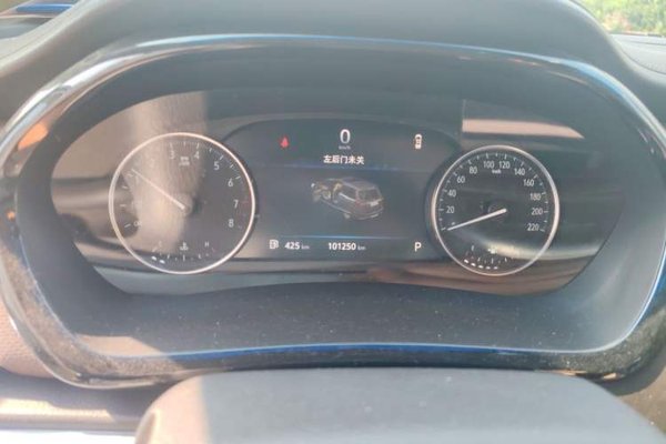 Buick GL8 2021, 101199 км, за 15076 USD - фото 12