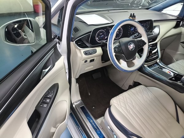 Buick GL8 2021, 83600 км, за 26490 USD - фото 19